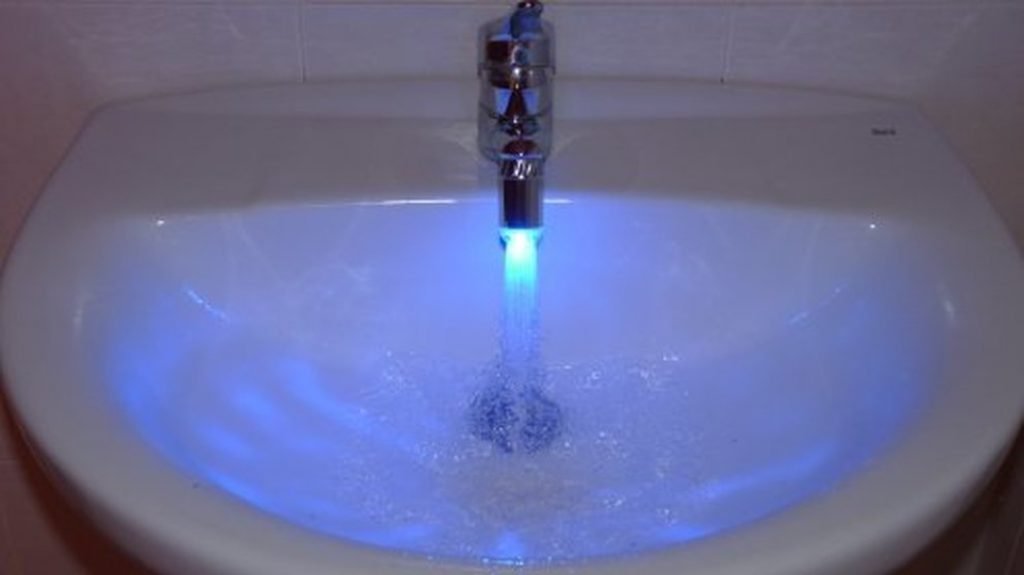 attacco rubinetto led regalol