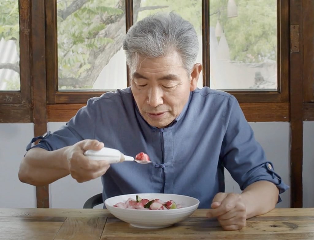 cucchiaio anti tremolio stabilizzato regalol