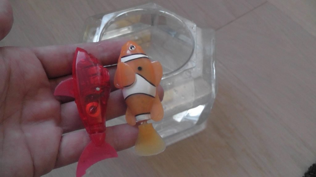 pesce rosso robotico regalol