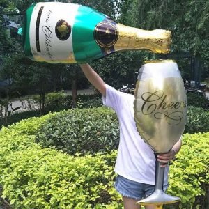 Palloncini A Forma Di Bottiglie E Bicchieri