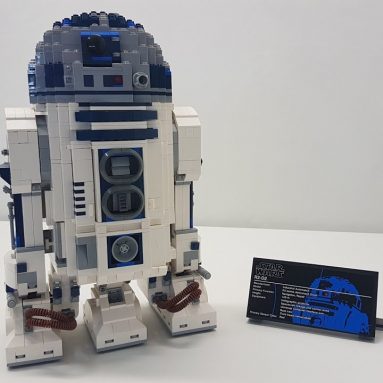 R2-D2 di Lego